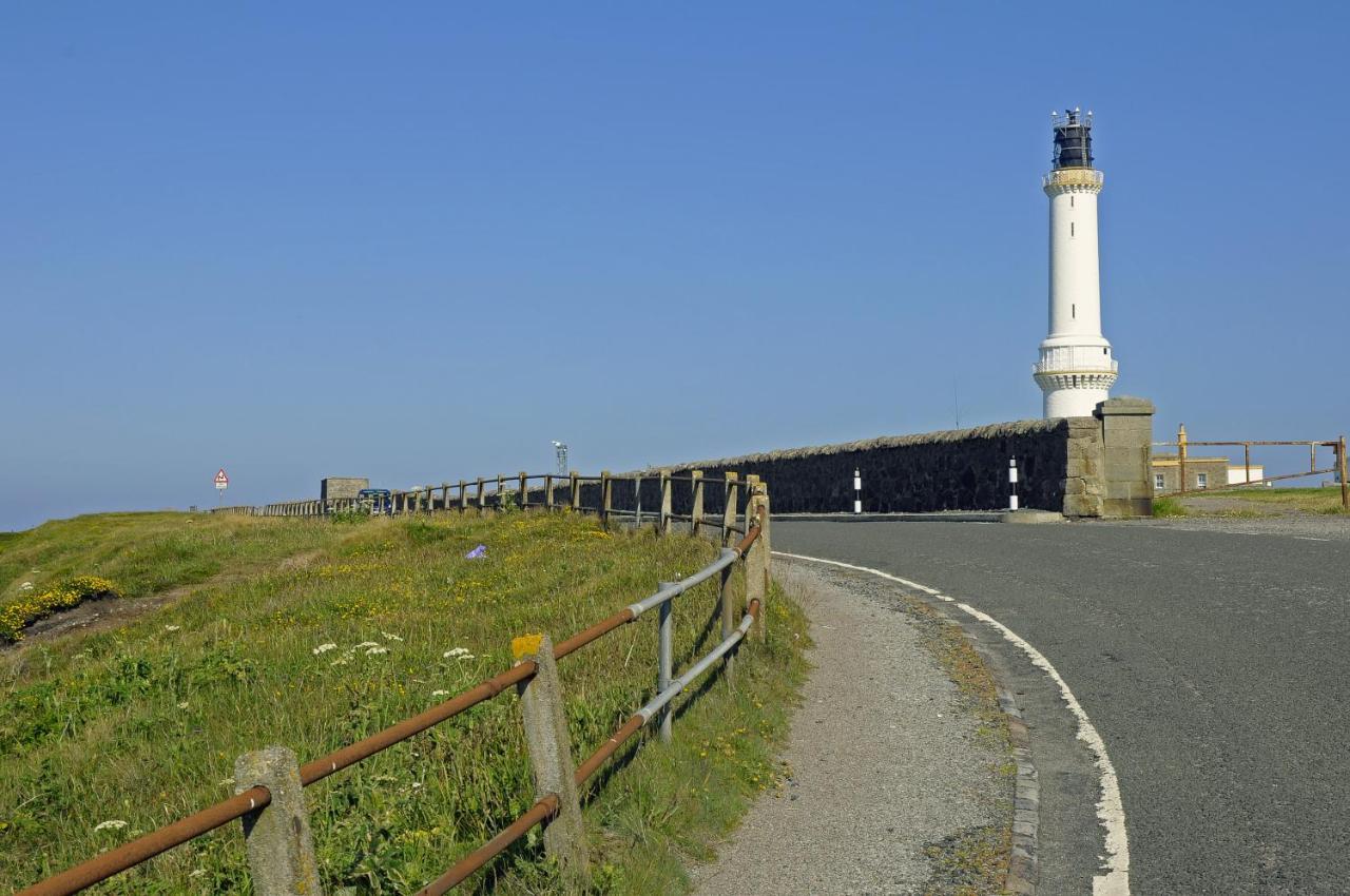 Aberdeen Lighthouse Cottages - Coastal, Dolphins Exterior foto